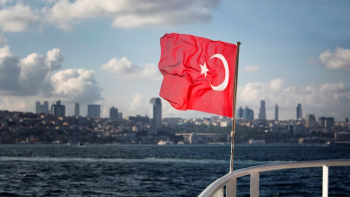 Турция заяви във вторник, че няма да позволи на два британски